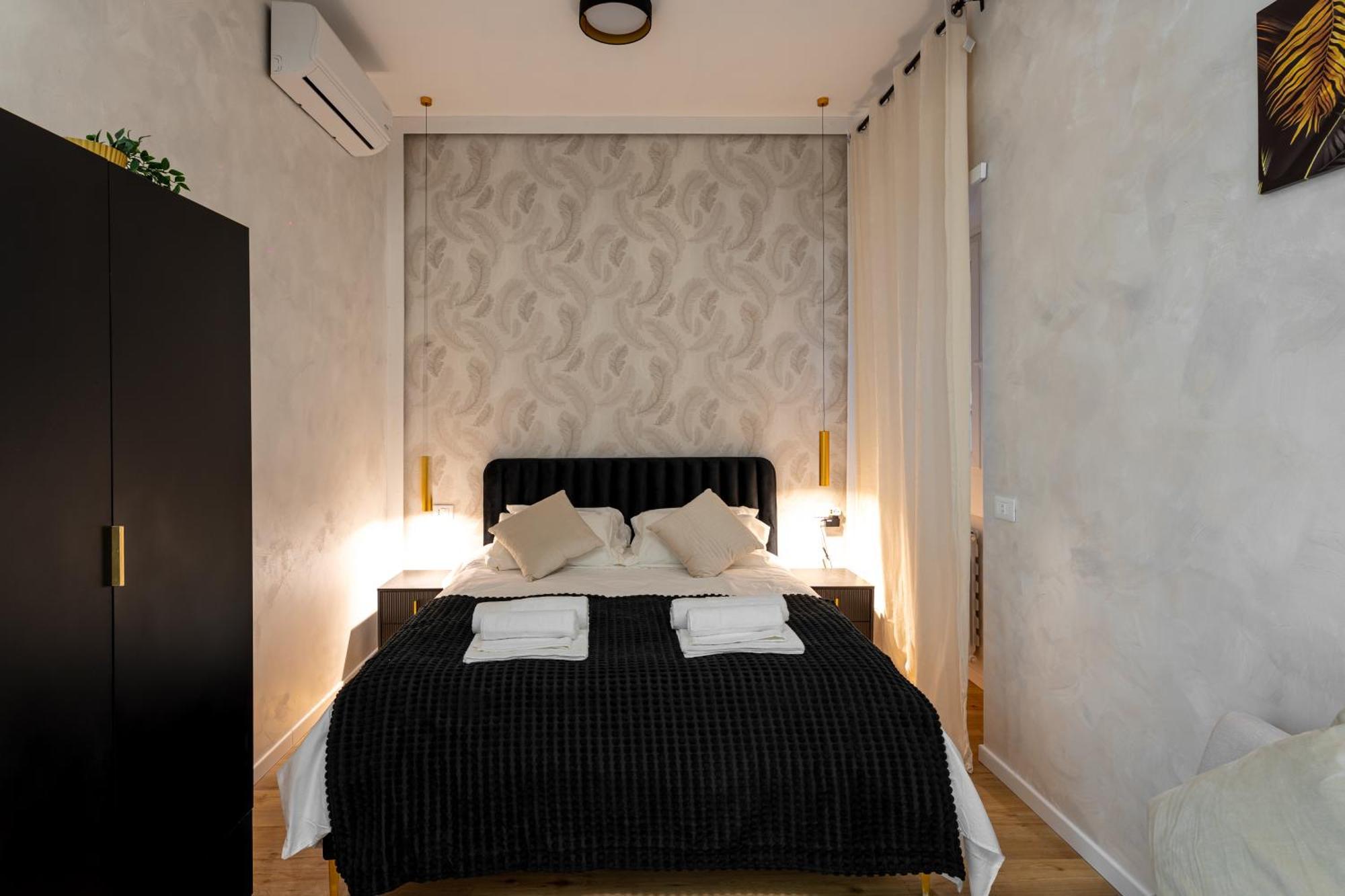 Centocinque Aparthouse - Luxe Apartment *